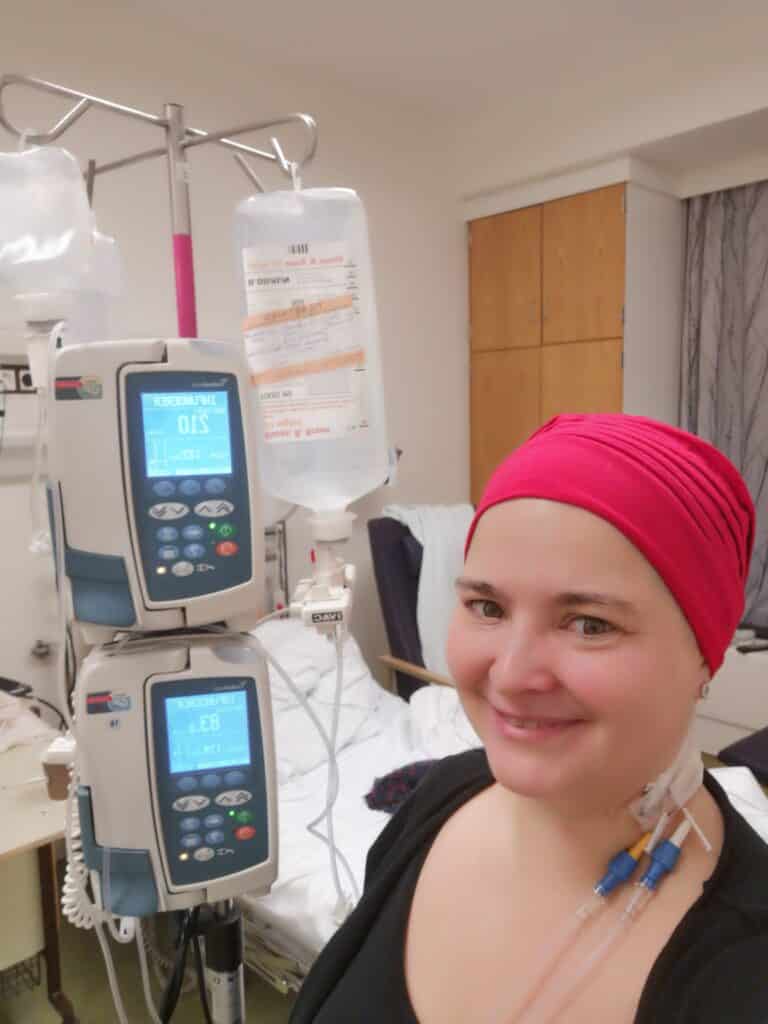 Eva på sykehuset under stamcellebehandling