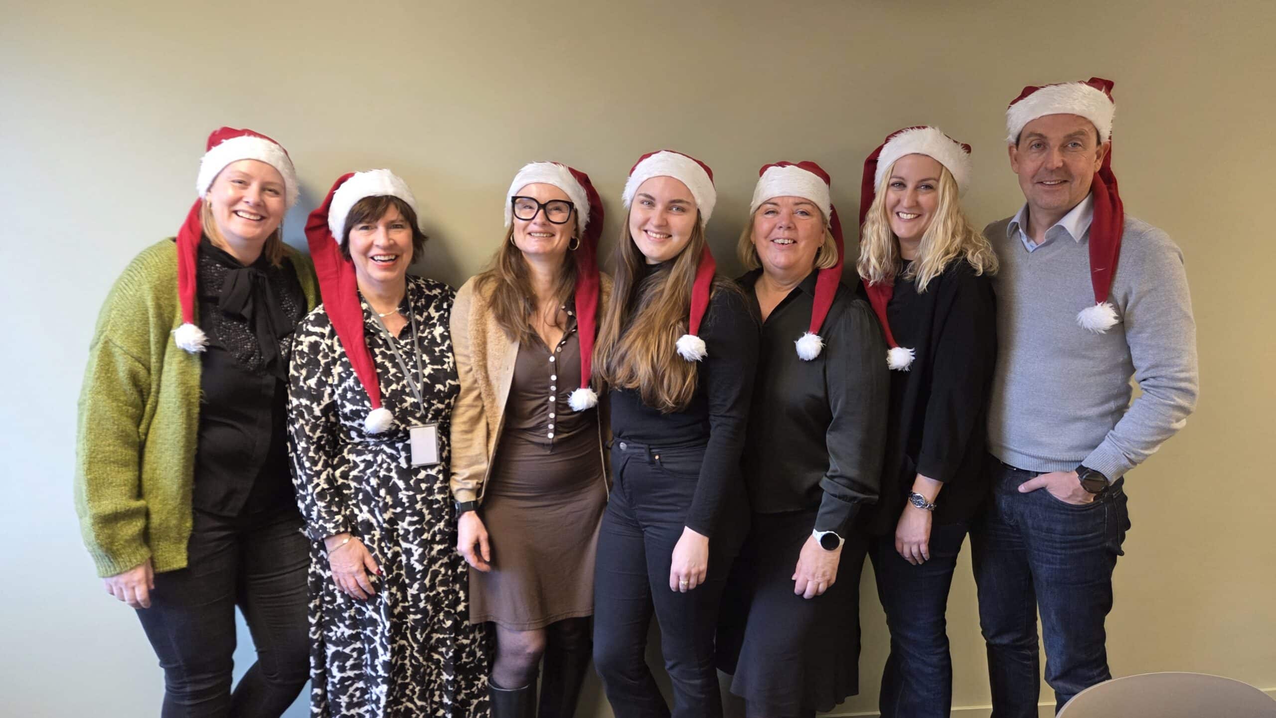 Administrasjonen i MS-forbundet i nisseluer