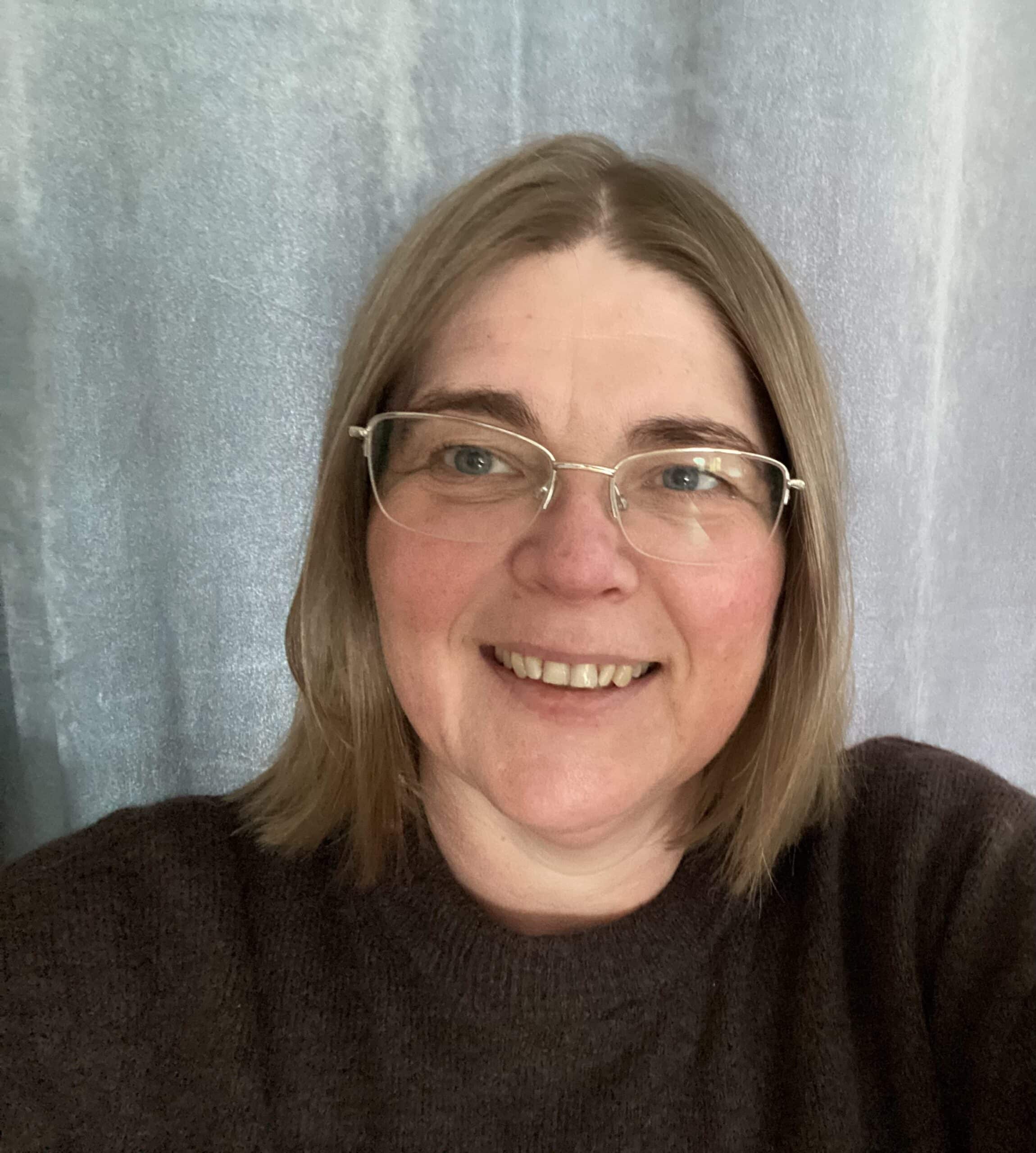 Portrettfoto av Anita Karlsen, likeperson i MS-forbundet.