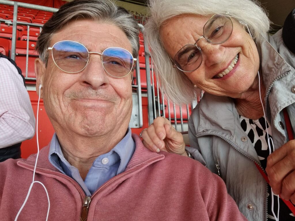 Bilde av John Golding og kona